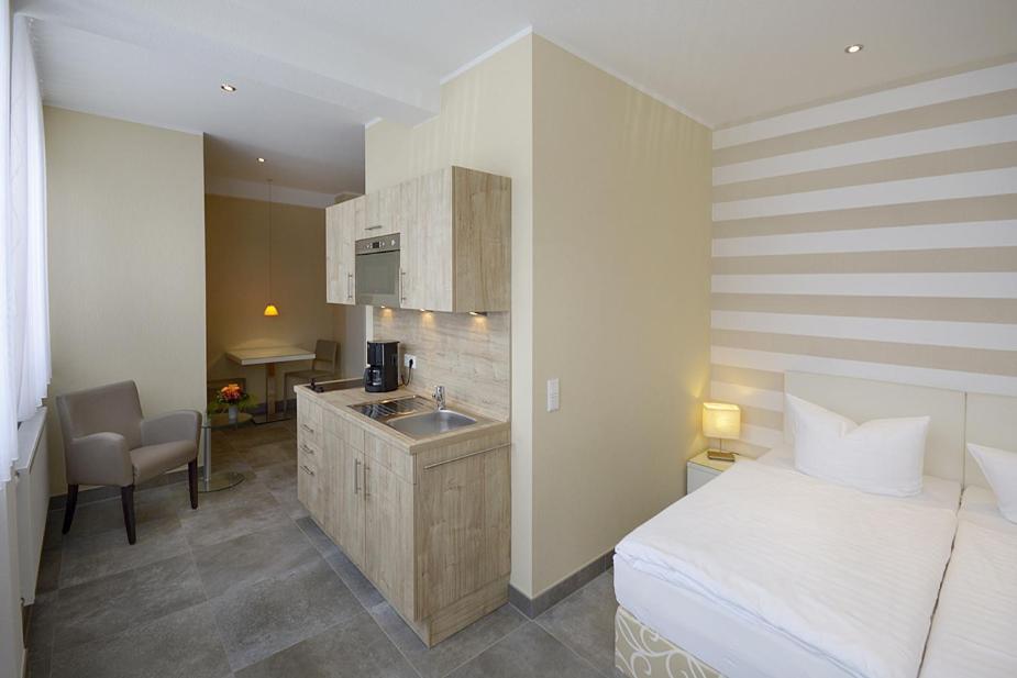 Appartements Am Kleeblatt ヴッパータール エクステリア 写真