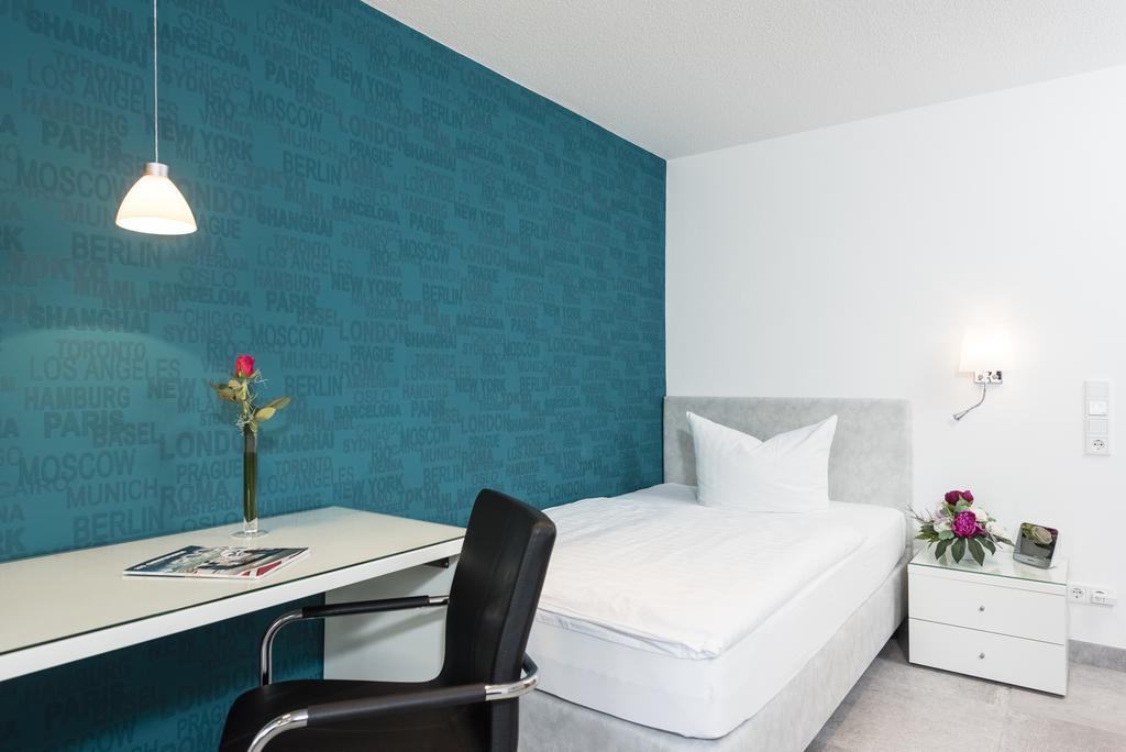Appartements Am Kleeblatt ヴッパータール エクステリア 写真